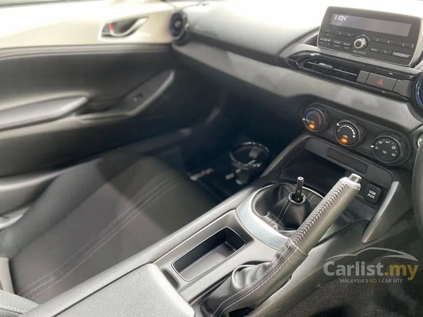 2023 Mazda Roadster 990S Convertible