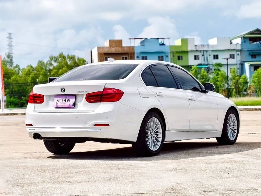 2017 BMW 320d Luxury Sedan