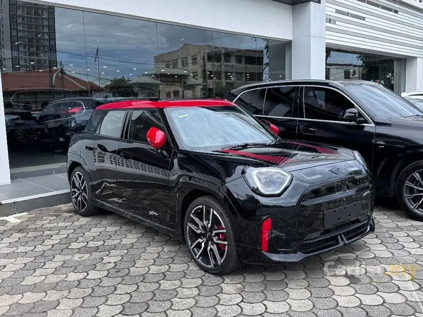 2025 MINI Aceman John Cooper Works E SUV