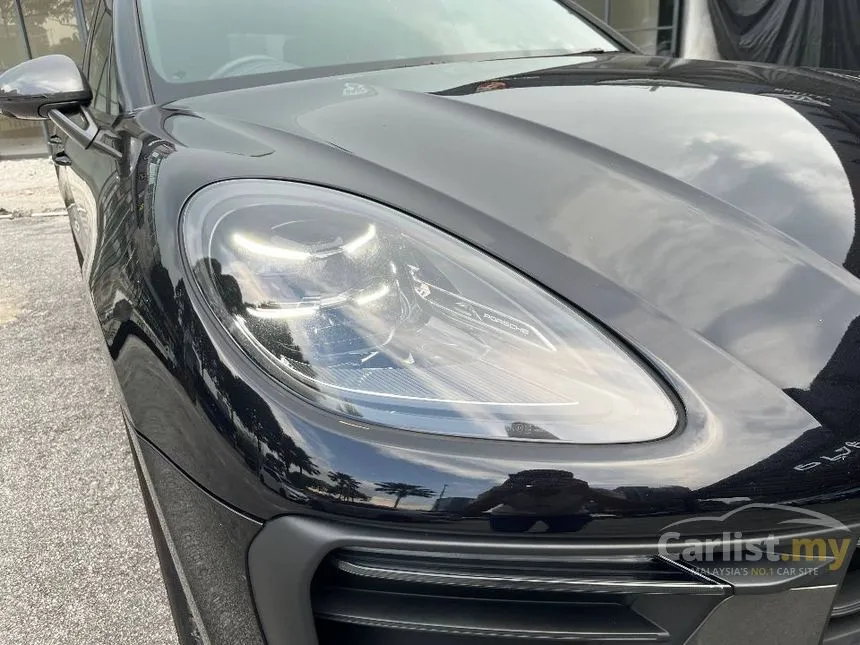 2023 Porsche Macan SUV