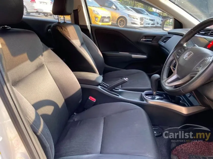 2016 Honda City V Sedan