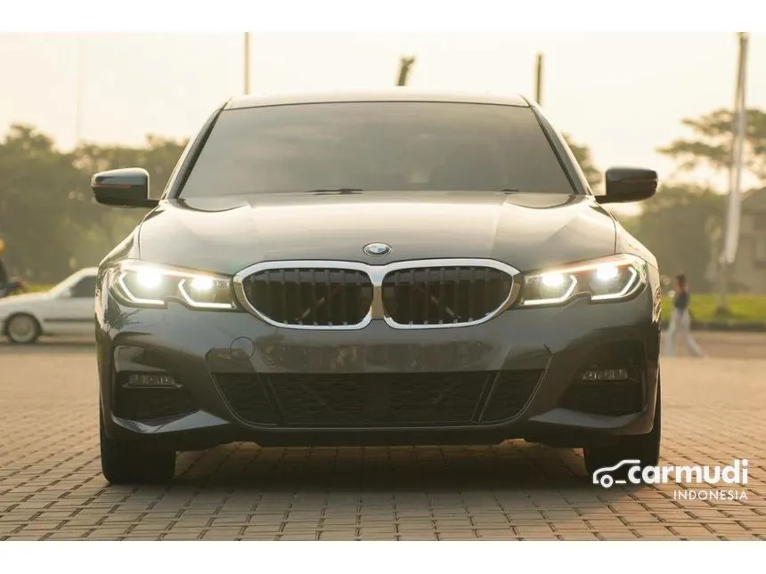2021 BMW 330i M Sport Sedan