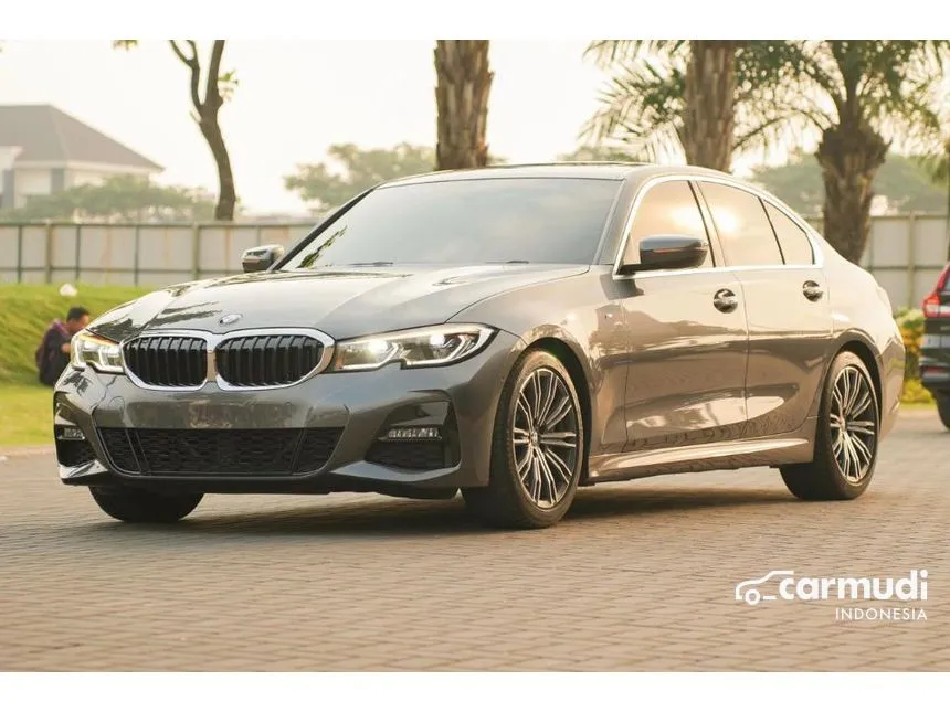 2021 BMW 330i M Sport Sedan