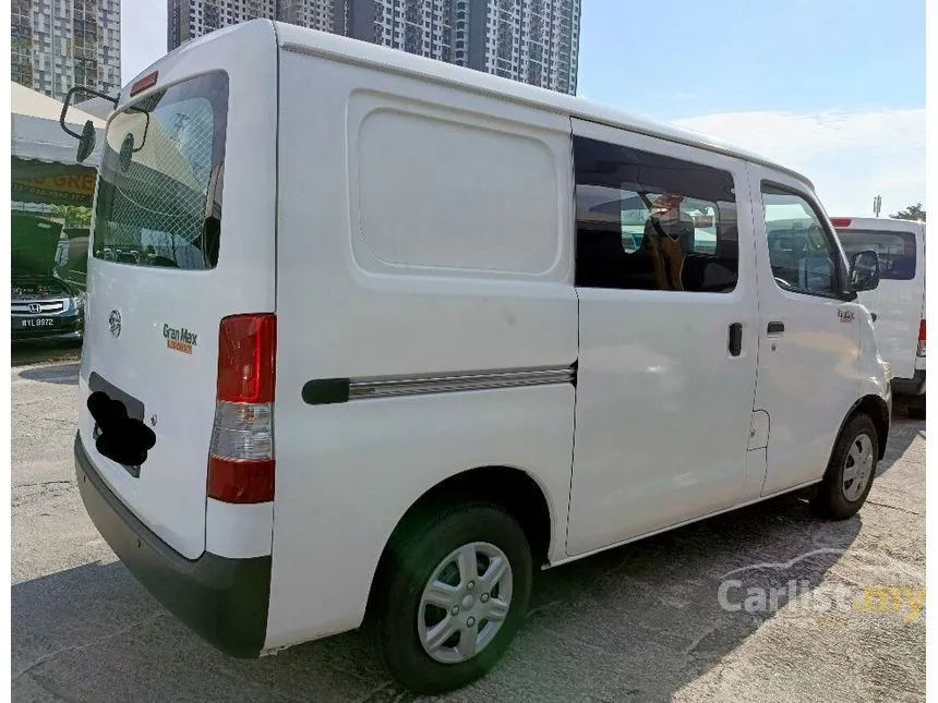 2018 Daihatsu Gran Max Cab Chassis