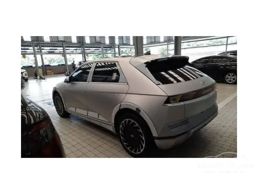 2025 Hyundai IONIQ 5 Signature Long Range SUV