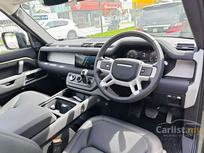 2023 Land Rover Defender 90 P300 SE SUV