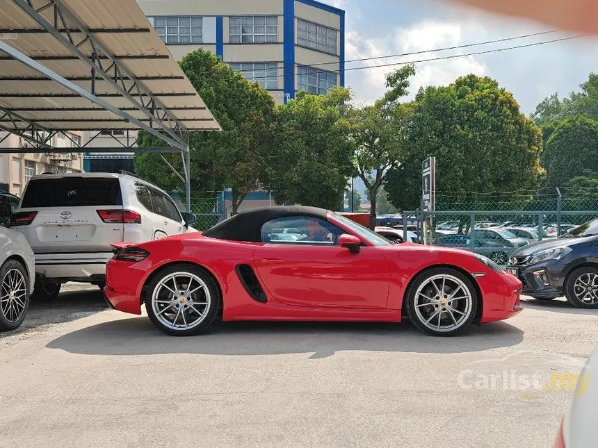 2022 Porsche 718 Boxster Convertible