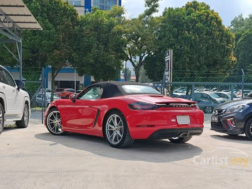 2022 Porsche 718 Boxster Convertible