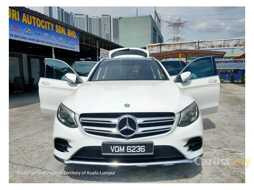 2016 Mercedes-Benz GLC250 4MATIC AMG Line SUV