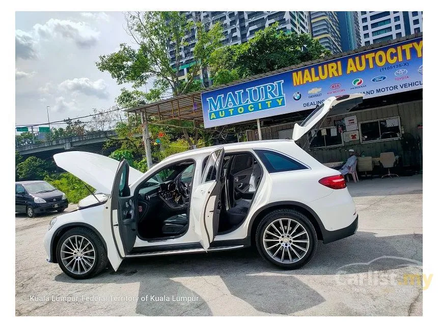 2016 Mercedes-Benz GLC250 4MATIC AMG Line SUV
