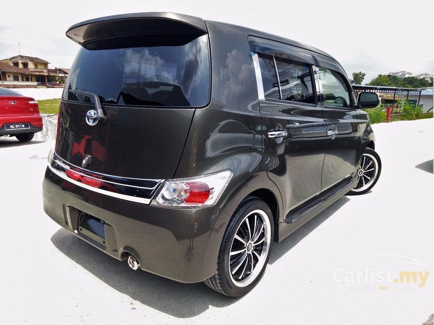 Toyota bb 2013