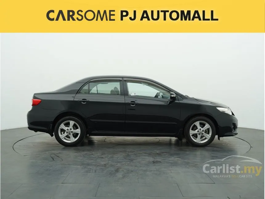 2011 Toyota Corolla Altis E Sedan