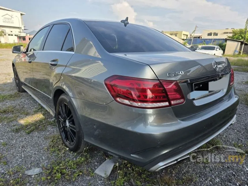 2012 Mercedes-Benz E200 Elegance CGI Sedan