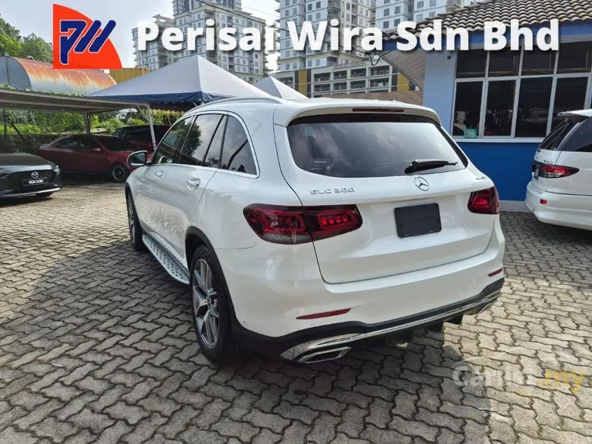 2021 Mercedes-Benz GLC300 4MATIC AMG Line SUV