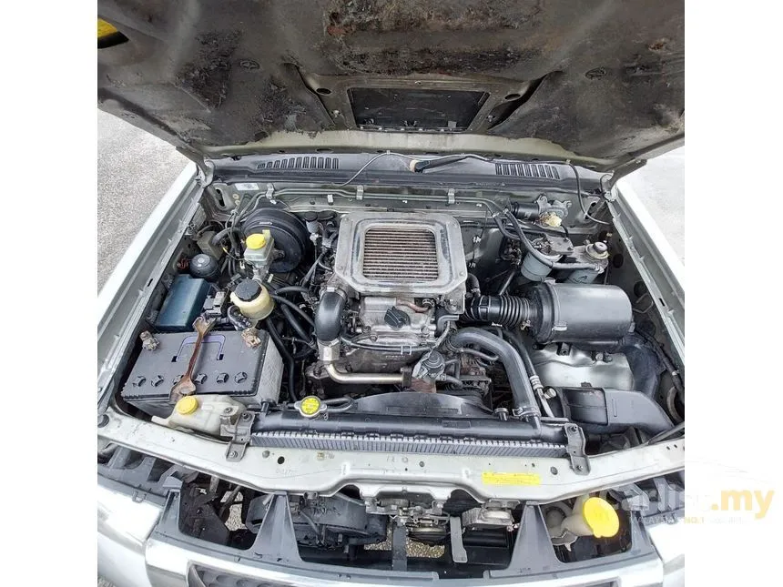 2007 Nissan Frontier Spirit Pickup Truck