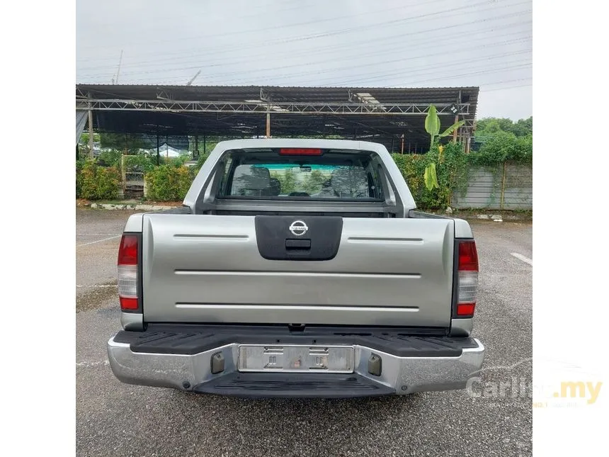 2007 Nissan Frontier Spirit Pickup Truck