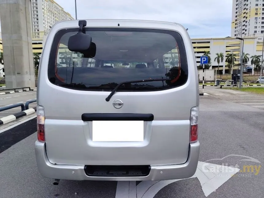 2010 Nissan Urvan Window Van