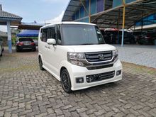 2017 Honda N-Box Custom 0.7 Hatchback -UNREG-