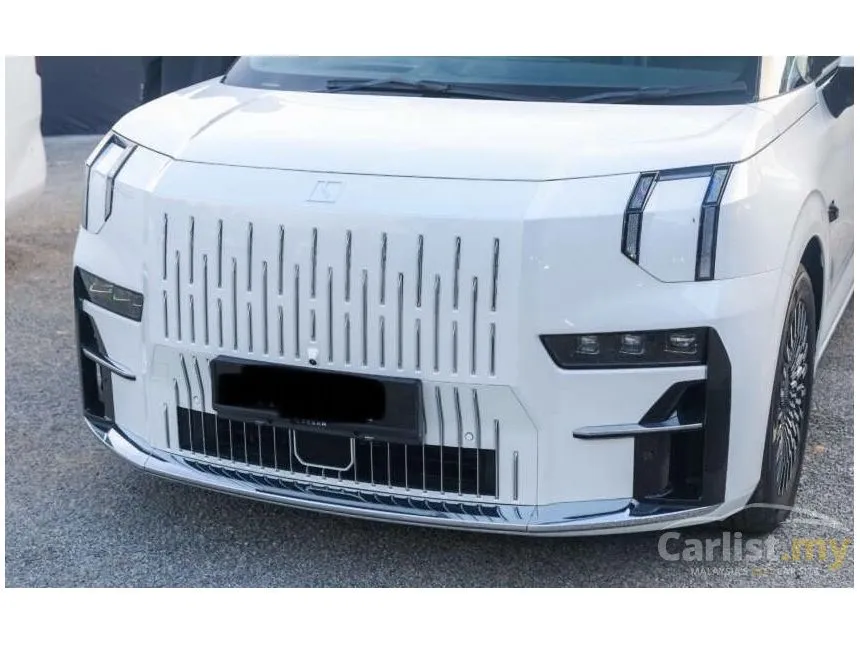 2025 Zeekr 009 Ultra-Luxury MPV