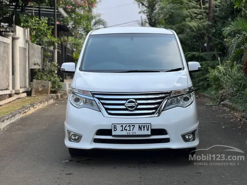 Jual Mobil Nissan Serena 2017 Highway Star 2.0 di Banten Automatic MPV Putih Rp 178.000.000