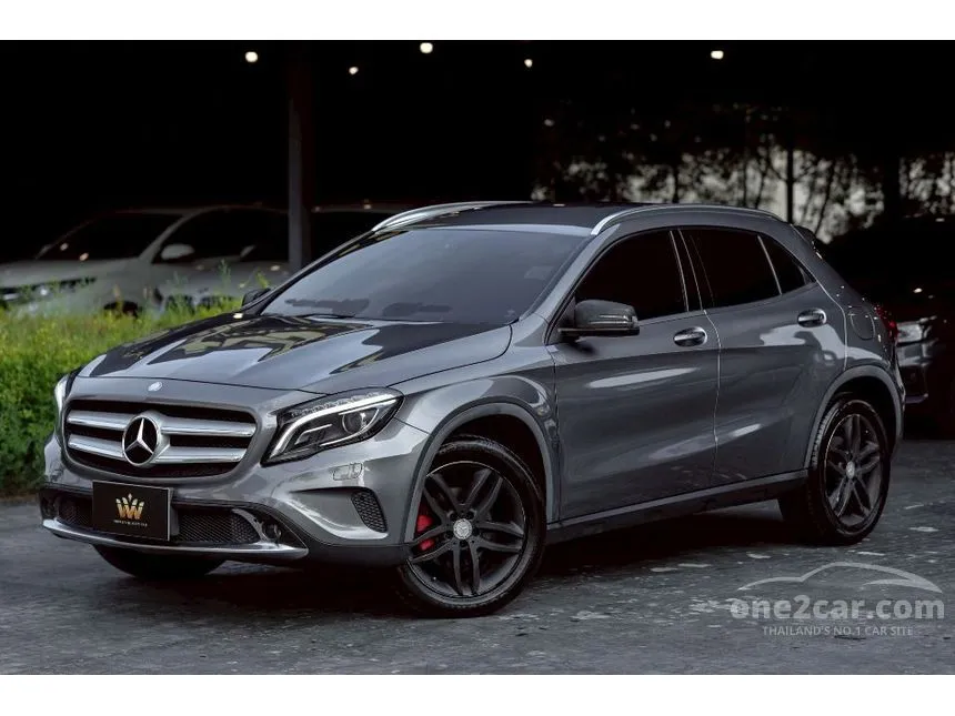 2015 Mercedes-Benz GLA200 Urban SUV