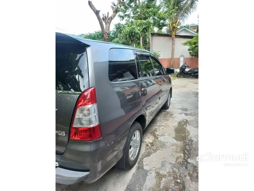 2012 Toyota Kijang Innova E MPV