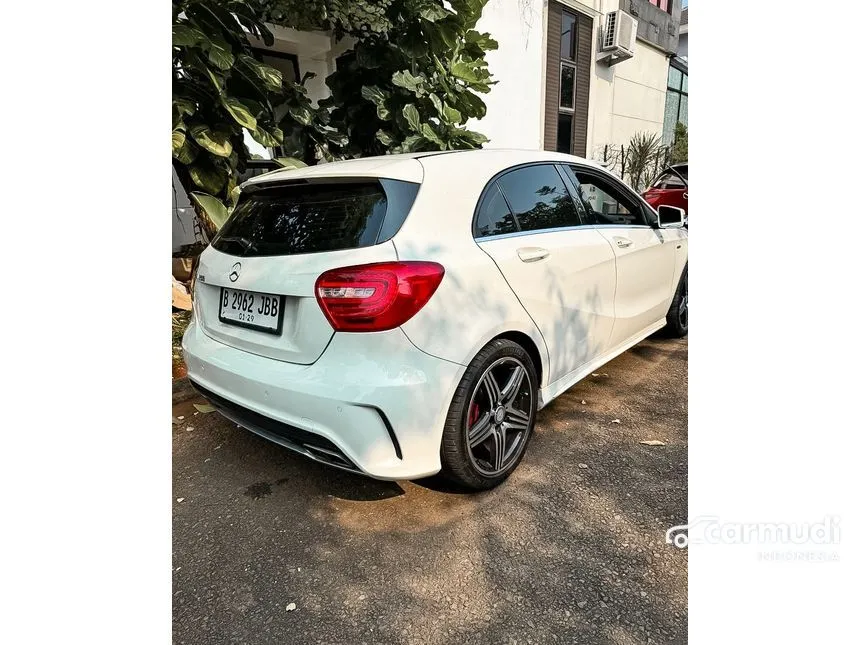 2013 Mercedes-Benz A250 Sport Hatchback