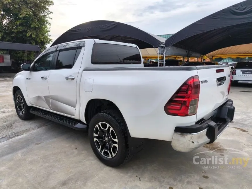 2018 Toyota Hilux LE 4X4 Pickup Truck