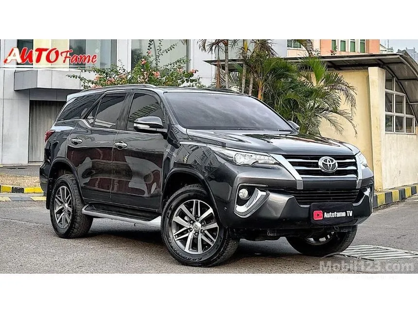 Jual Mobil Toyota Fortuner 2016 VRZ 2.4 di DKI Jakarta Automatic SUV Abu
