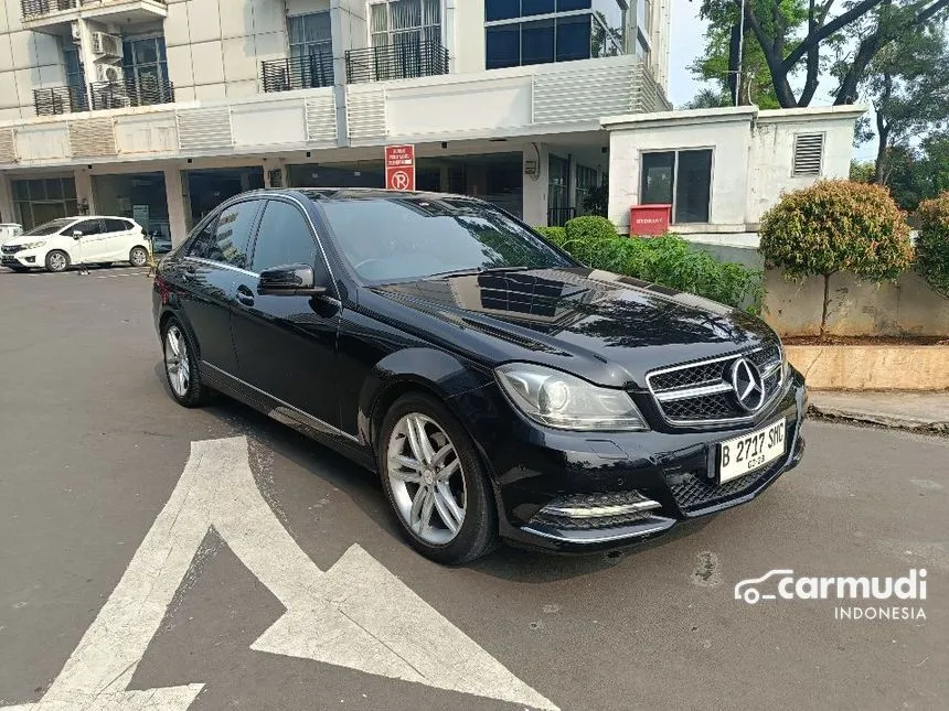 2012 Mercedes-Benz C300 Avantgarde Sedan
