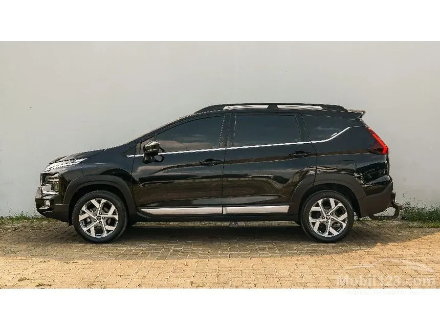 2023 Mitsubishi Xpander Cross Premium MPV