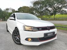 VOLKSWAGEN JETTA GLI 160HP 250NM FULL RIEGER KIT FULL SERVICE RECORD BY VOLKSWAGEN STILL UNDER WARRANTY KENWOOD MULTIMEDIA PLAYER REVESE CAMERA