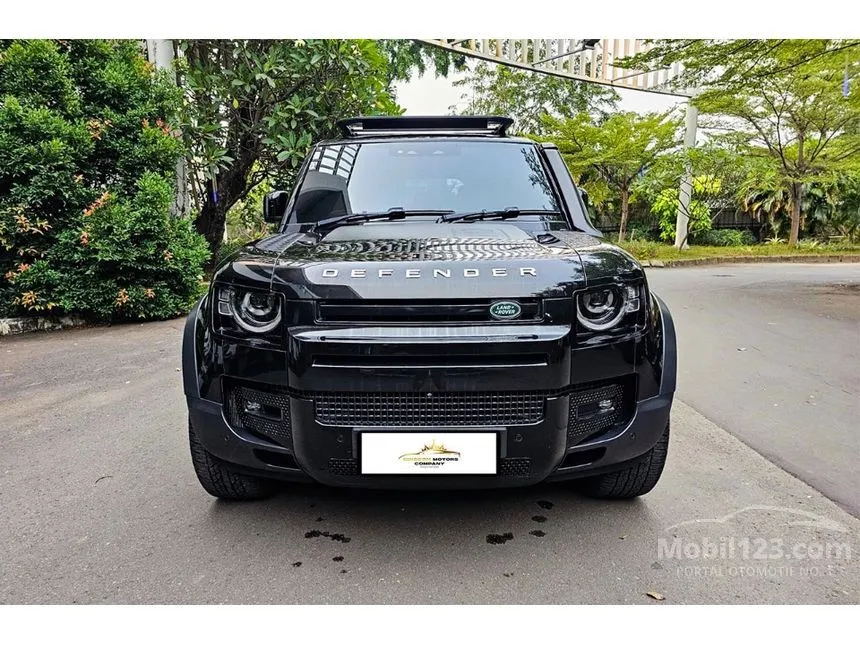 2020 Land Rover Defender 110 P300 SE SUV