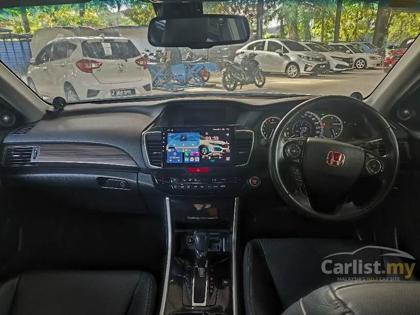 2016 Honda Accord VTi-L Sedan