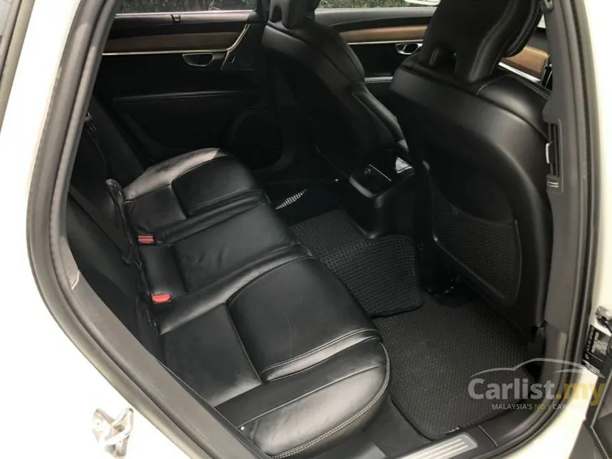 2020 Volvo S90 T8 Inscription Plus Sedan