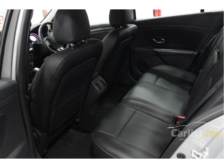 Renault Fluence 2018 Dynamique 2.0 in Kuala Lumpur 