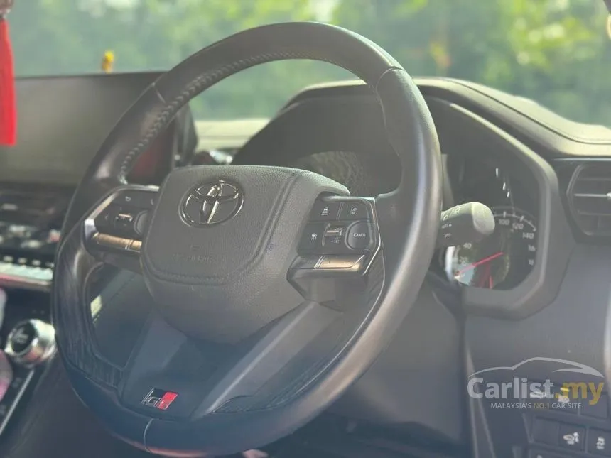 2022 Toyota Land Cruiser J300 GR Sport SUV