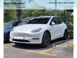 2025 TESLA Model Y Standard Range SUV