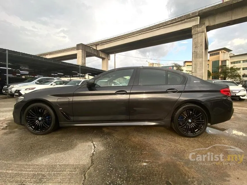 2019 BMW 530e M Sport Sedan