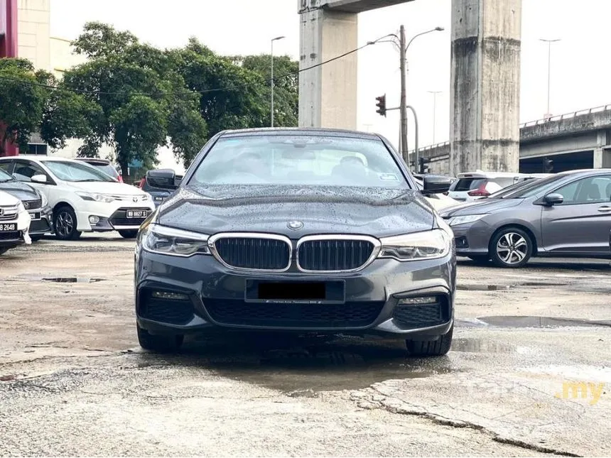 2019 BMW 530e M Sport Sedan