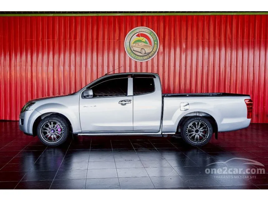 2013 Isuzu D-MAX Z Space Cab Pickup