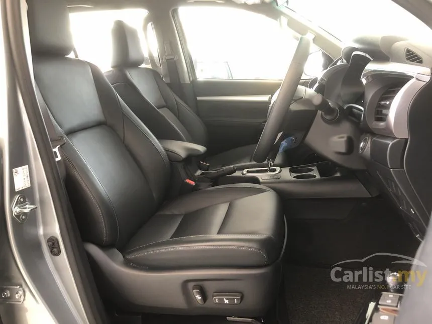 2026 Toyota Hilux V Dual Cab Pickup