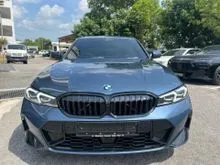 2025 BMW 330i 2.0 M Sport FL-June Sedan- DEMO UNIT ONLY 500 KM MILEAGE- FREE WARRANTY - FREE SERVICE - FREE TINTED VOUCHER - FREE GIFT TNC APPLY -