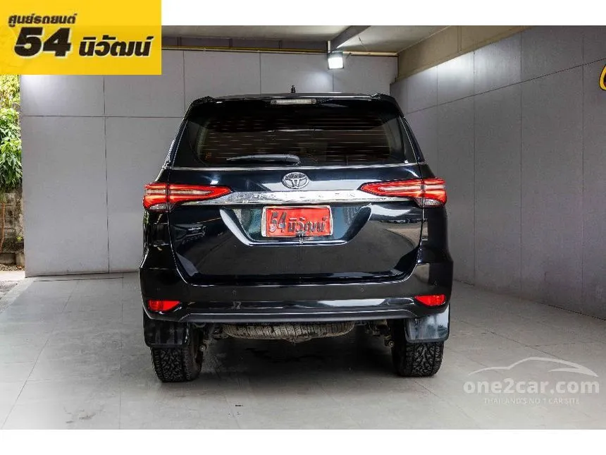 2021 Toyota FORTUNER V SUV