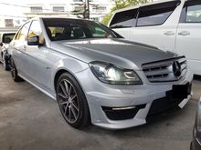 2012 Mercedes-Benz C180 CGI 1.8 Sedan AMG Sport AMG BKit Low Mileage Accident Free Xenon Light LED Daytime Running Light Multi Function Steering