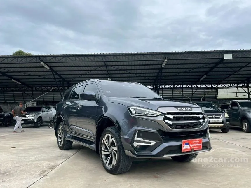 2021 Isuzu MU-X Ultimate SUV