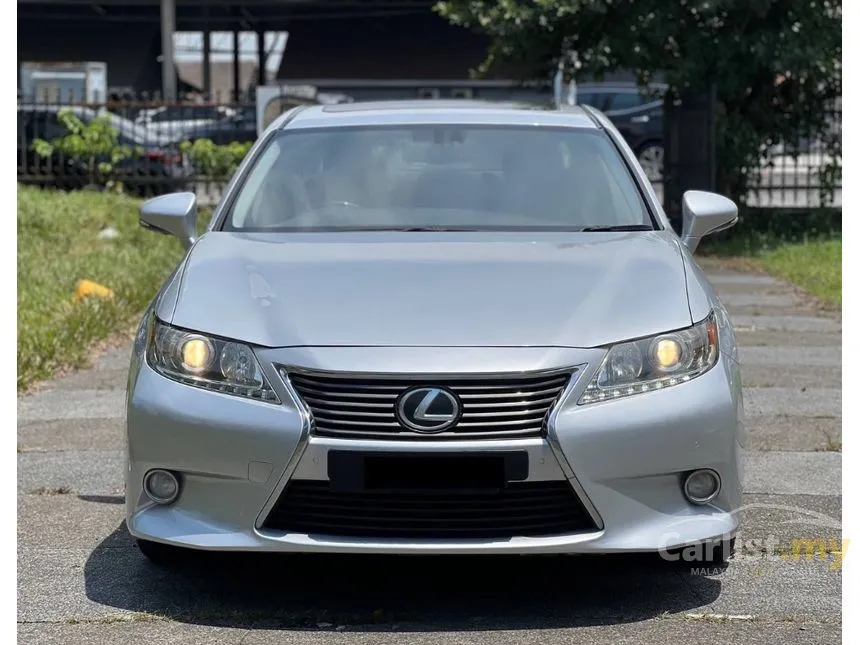 2013 Lexus ES 250 Sedan