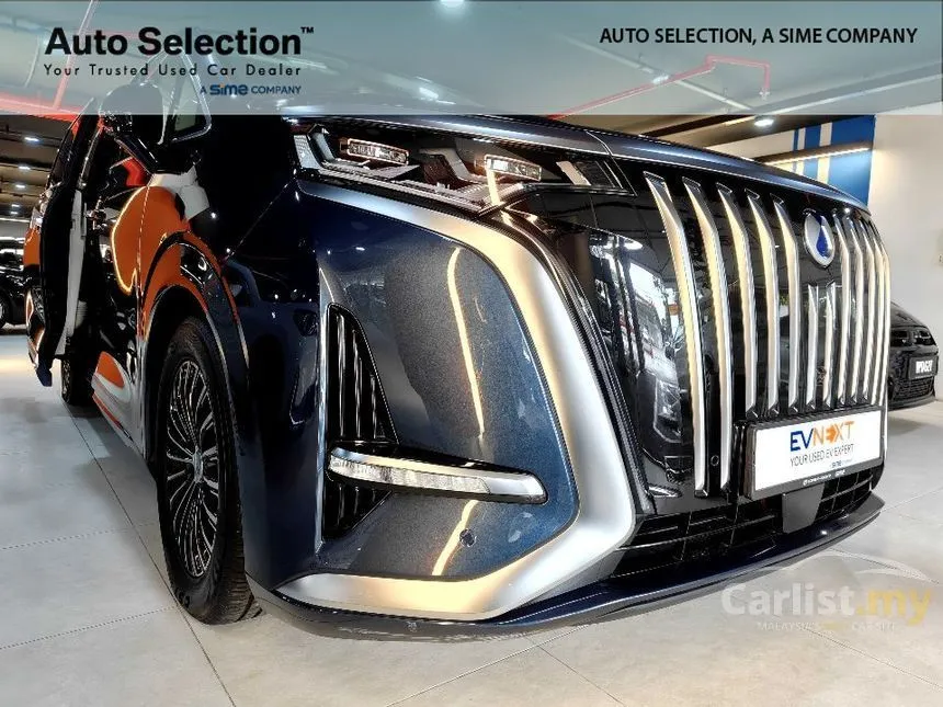 2025 Denza D9 Premium MPV