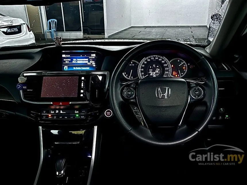 2016 Honda Accord i-VTEC VTi-L Sedan