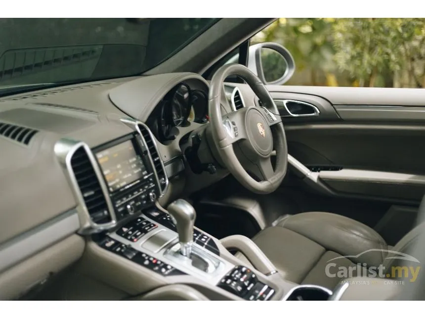 2010 Porsche Cayenne Turbo SUV
